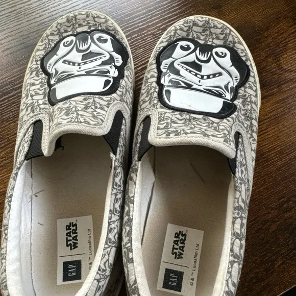 Boys Gap star wares trooper slip on shoe - Picture 2 of 5